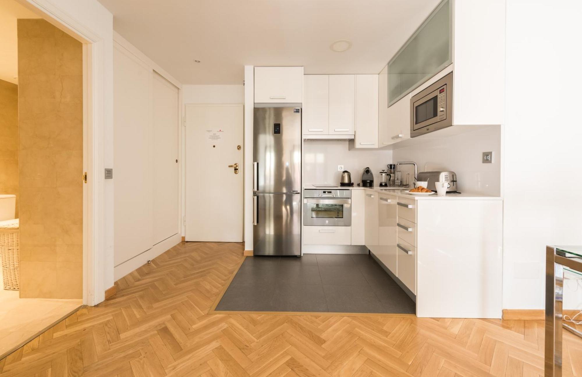 Downtown Urban Apartman Madrid Kültér fotó